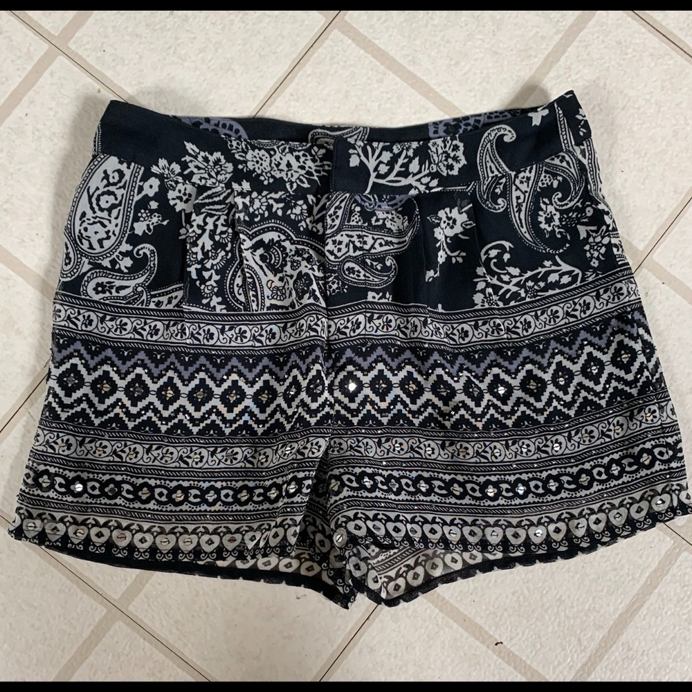Boutique flowy shorts